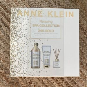 Anne Klein Spa Collection Gift Set BNIB